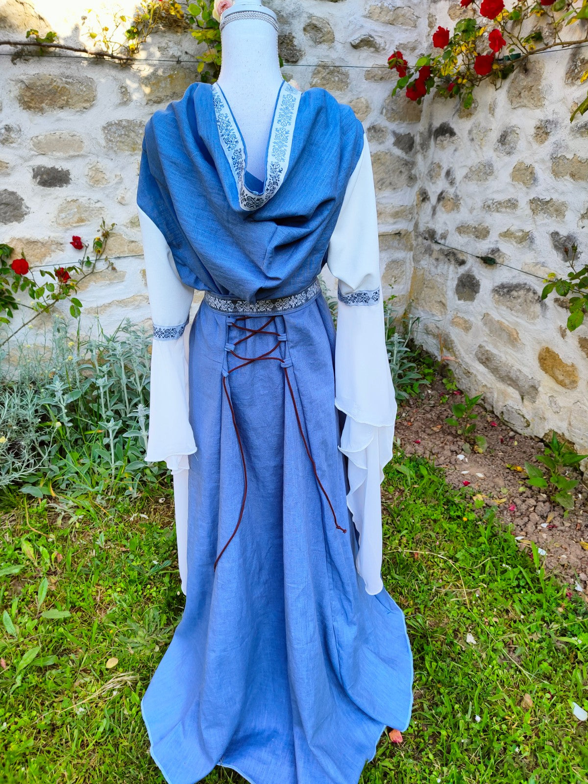 Robe médiévale ou elfique en lin bleu et jersey taille unique 38/48 !