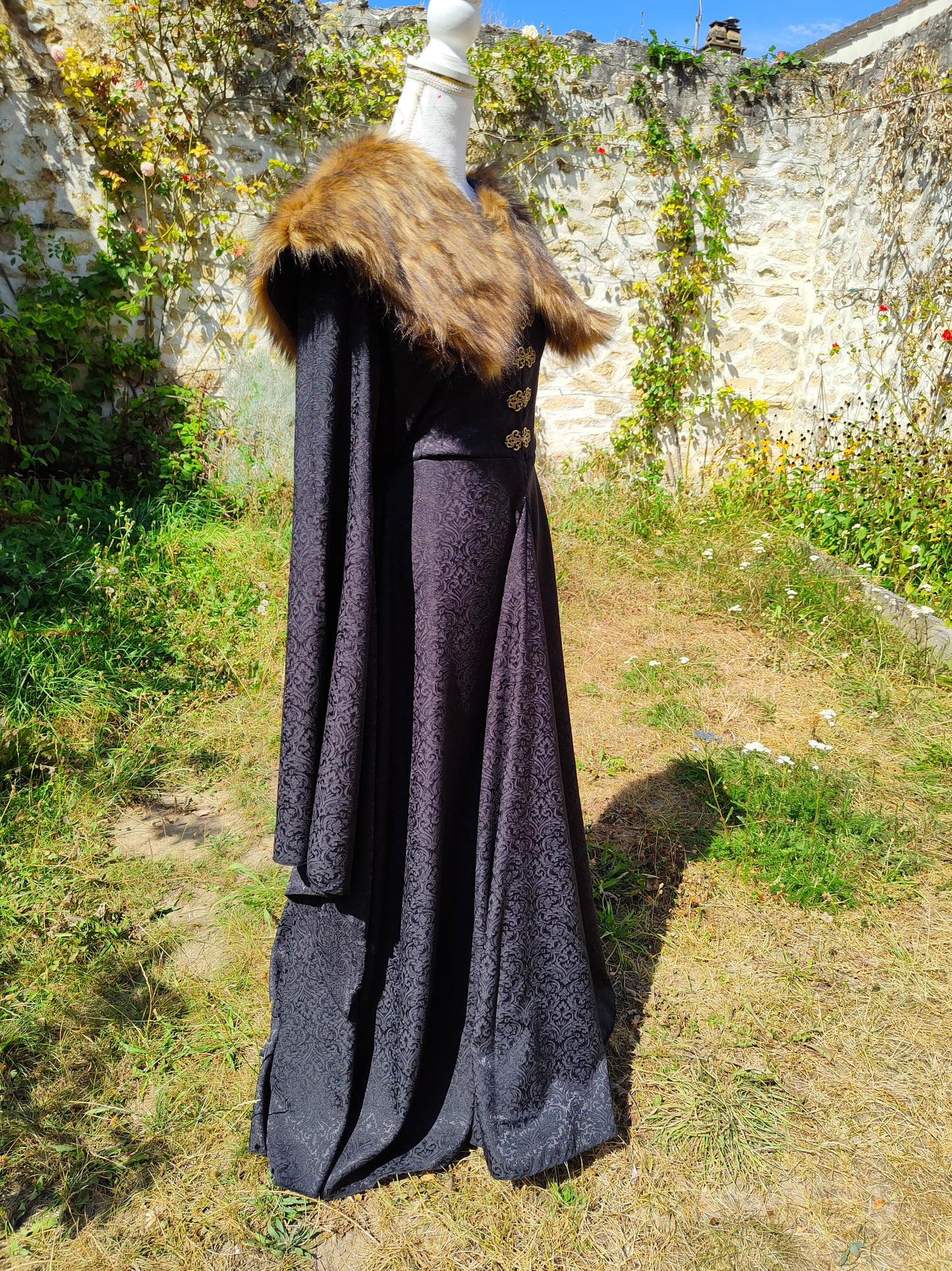 Robe de Sansa, en jacquard noir