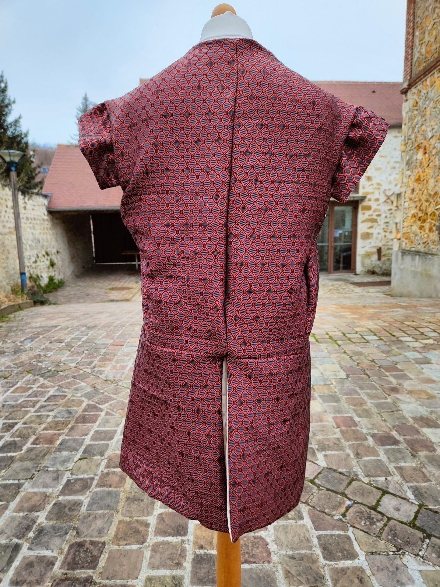 Veste pourpoint médiéval ou Renaissance en jacquard cuivré