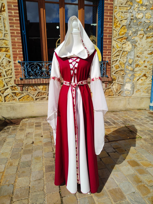 Robe médiévale ou elfique en lin rouge avec capuche et ceinture, taille unique 38/48 !