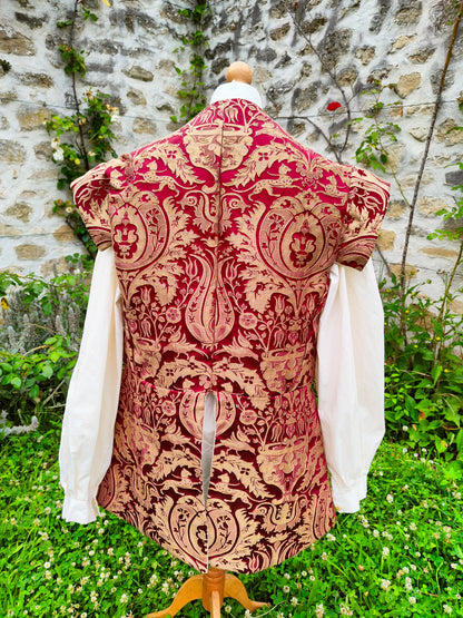 Veste médiévale ou Renaissance pour homme, en jacquard rouge et doré