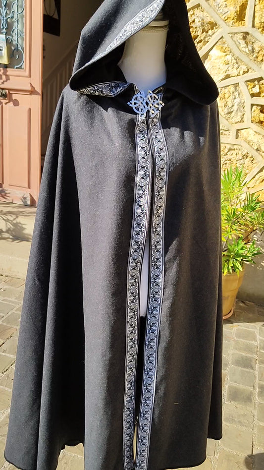 Cape médiévale ou viking en laine cachemire fine gris anthracite pour homme ou femme
