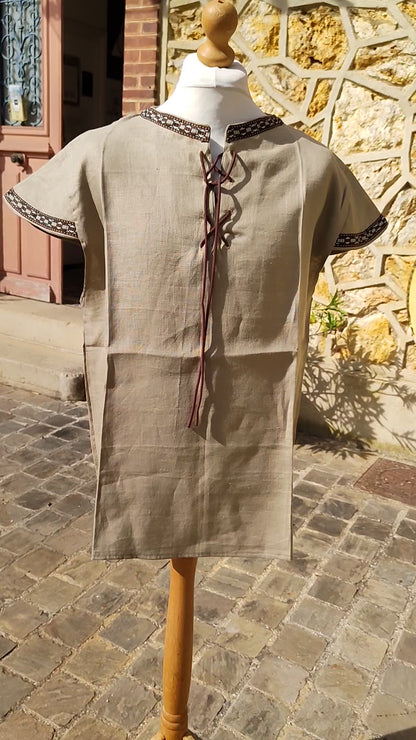 Tunique médiévale, viking ou elfique en lin beige