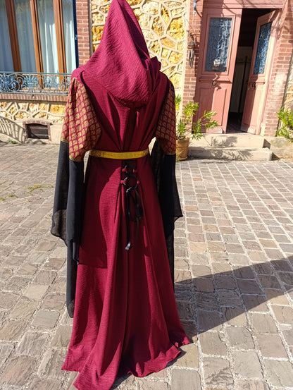 Robe médiévale fantastique, elfique bordeaux et noire