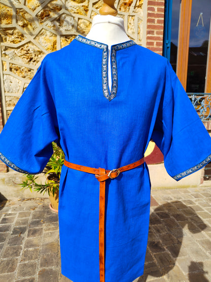 Tunique médiévale ou viking en lin cobalt