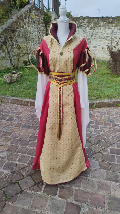 Robe Renaissance ou médiévale en lin bordeaux et jacquard doré boutons de robe, manches en mousseline