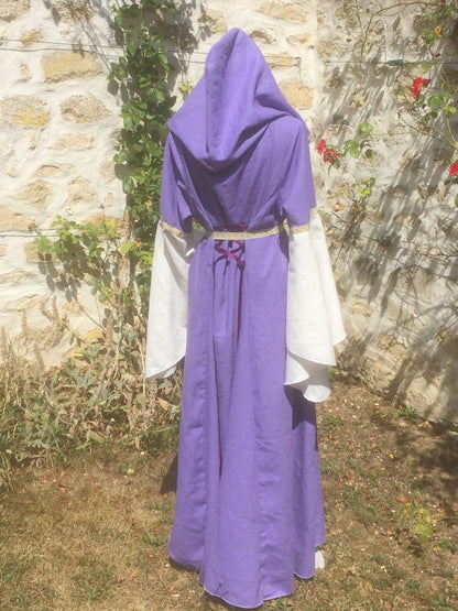 Robe médiévale en lin avec capuche mauve ou lila